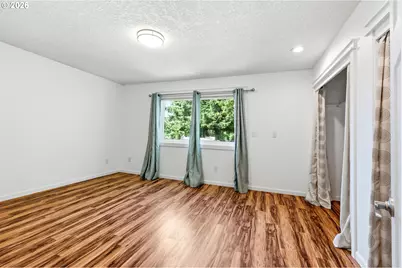 404 SW Overlook Ct, Gresham, OR 97080 - Photo 12