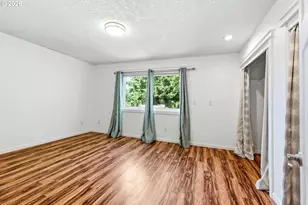 404 SW Overlook Ct, Gresham, OR 97080 - Photo 12