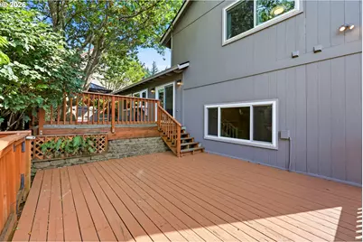 404 SW Overlook Ct, Gresham, OR 97080 - Photo 24