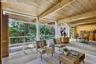 834 SW Westwood Dr, Portland, OR 97239 - Photo 8
