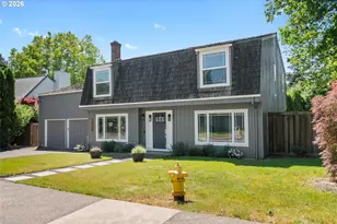 15784 NW Overton Dr, Beaverton, OR 97006 - Photo 2