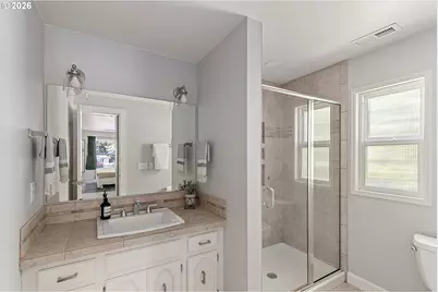 15784 NW Overton Dr, Beaverton, OR 97006 - Photo 24