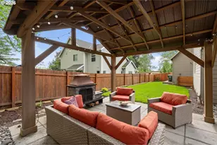 1712 SW 88th Ave, Portland, OR 97225 - Photo 16