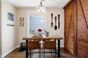 1712 SW 88th Ave, Portland, OR 97225 - Photo 8