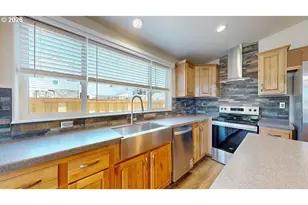 94114 4th St, Gold Beach, OR 97444 - Photo 12