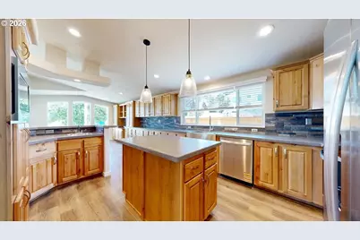 94114 4th St, Gold Beach, OR 97444 - Photo 10