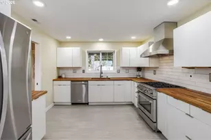 12010 NW Lovejoy St, Portland, OR 97229 - Photo 8