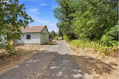 17433 Marsh Rd NE, Woodburn, OR 97071 - Photo 32