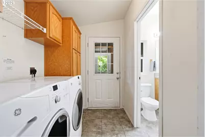 17433 Marsh Rd NE, Woodburn, OR 97071 - Photo 12