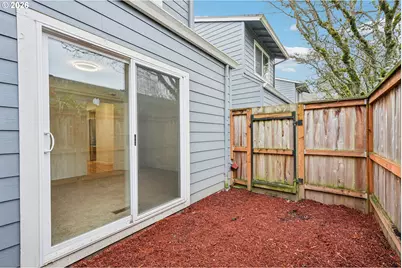 14678 SW 106th Ave, Portland, OR 97224 - Photo 32