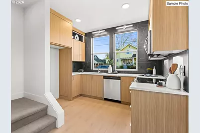 2890 NE 61st Ave, Portland, OR 97213 - Photo 6