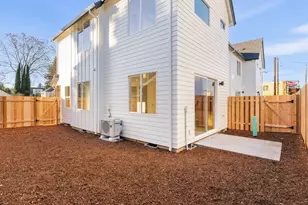 2890 NE 61st Ave, Portland, OR 97213 - Photo 34