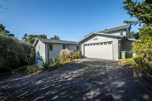 87784 Terrace View Dr, Florence, OR 97439 - Photo 4