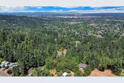 2 Storey Blvd, Eugene, OR 97405 - Photo 22