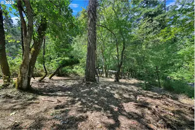 2 Storey Blvd, Eugene, OR 97405 - Photo 6