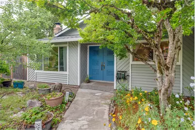 6683 SE Clackamas Rd, Milwaukie, OR 97267 - Photo 4