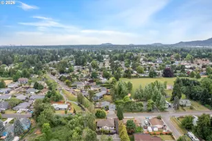 6683 SE Clackamas Rd, Milwaukie, OR 97267 - Photo 42