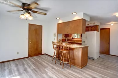 42456 Bagley Ln, Astoria, OR 97103 - Photo 8