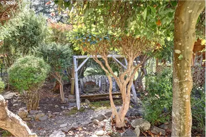 42456 Bagley Ln, Astoria, OR 97103 - Photo 34