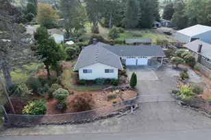 42456 Bagley Ln, Astoria, OR 97103 - Photo 38