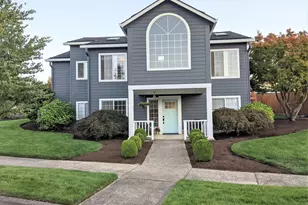 1237 NE Cedar Ridge Loop, Vancouver, WA 98664 - Photo 2