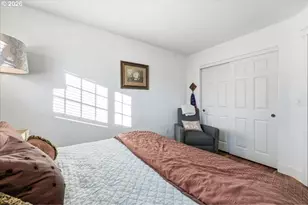 21601 NE Willow Glen Rd, Fairview, OR 97024 - Photo 30