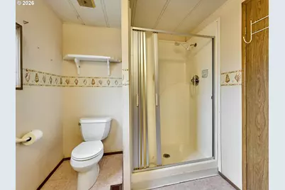 620 SE 2nd Ave #67, Canby, OR 97013 - Photo 16