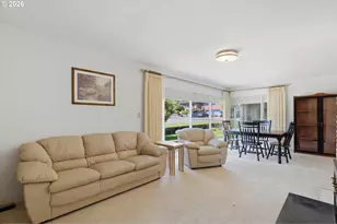 2010 NE Adams St, Camas, WA 98607 - Photo 8