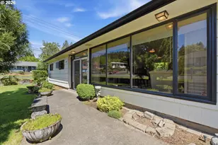 2010 NE Adams St, Camas, WA 98607 - Photo 2
