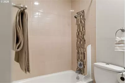 3032 SW Florida Ct #C, Portland, OR 97219 - Photo 32