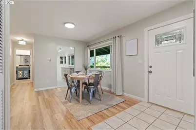 3032 SW Florida Ct #C, Portland, OR 97219 - Photo 8