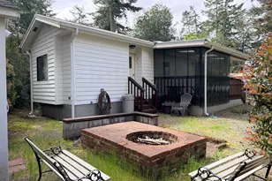 225 Azalea St, Florence, OR 97439 - Photo 20
