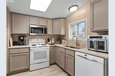 300 SW 7th Ave #803, Battle Ground, WA 98604 - Photo 18