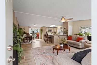 300 SW 7th Ave #803, Battle Ground, WA 98604 - Photo 8