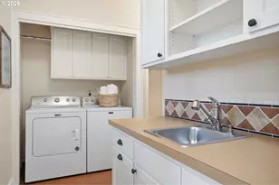 2565 Braewood Ln, Eugene, OR 97405 - Photo 42