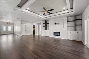 3656 Camina Dr, Medford, OR 97504 - Photo 18