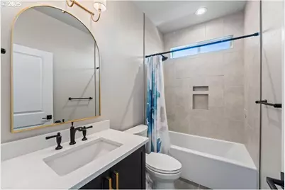 3656 Camina Dr, Medford, OR 97504 - Photo 24