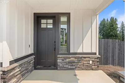 331 W Maple St, Washougal, WA 98671 - Photo 4