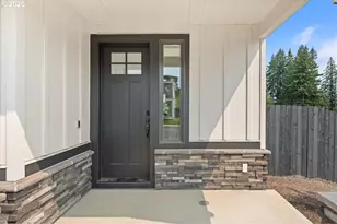 331 W Maple St, Washougal, WA 98671 - Photo 4