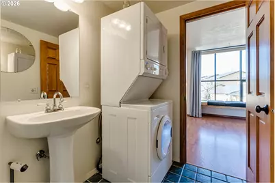 606 Wimbledon Ct, Eugene, OR 97401 - Photo 22