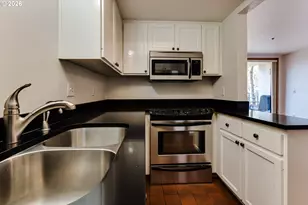 606 Wimbledon Ct, Eugene, OR 97401 - Photo 10