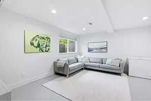 11011 SE Wood Ave, Milwaukie, OR 97222 - Photo 26