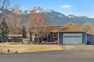 719 N East St, Joseph, OR 97846 - Photo 1