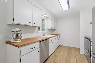 2150 6th St, Columbia City, OR 97018 - Photo 12