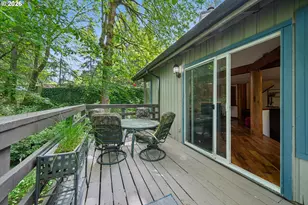19655 Sun Cir, West Linn, OR 97068 - Photo 18