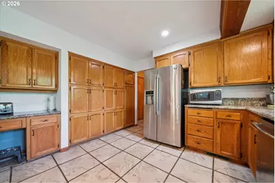 19655 Sun Cir, West Linn, OR 97068 - Photo 16