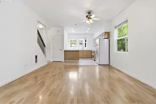 10545 SW Cougar Ln, Beaverton, OR 97008 - Photo 4