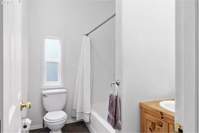 114 Marino Dr, Coos Bay, OR 97420 - Photo 24