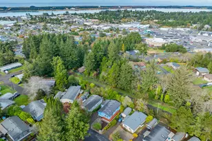 114 Marino Dr, Coos Bay, OR 97420 - Photo 34