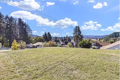 532 2nd St, Elkton, OR 97436 - Photo 38